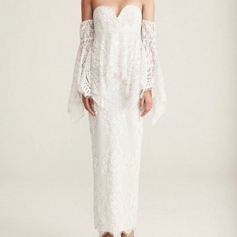 Brand New Shona Joy formal prom or wedding dress